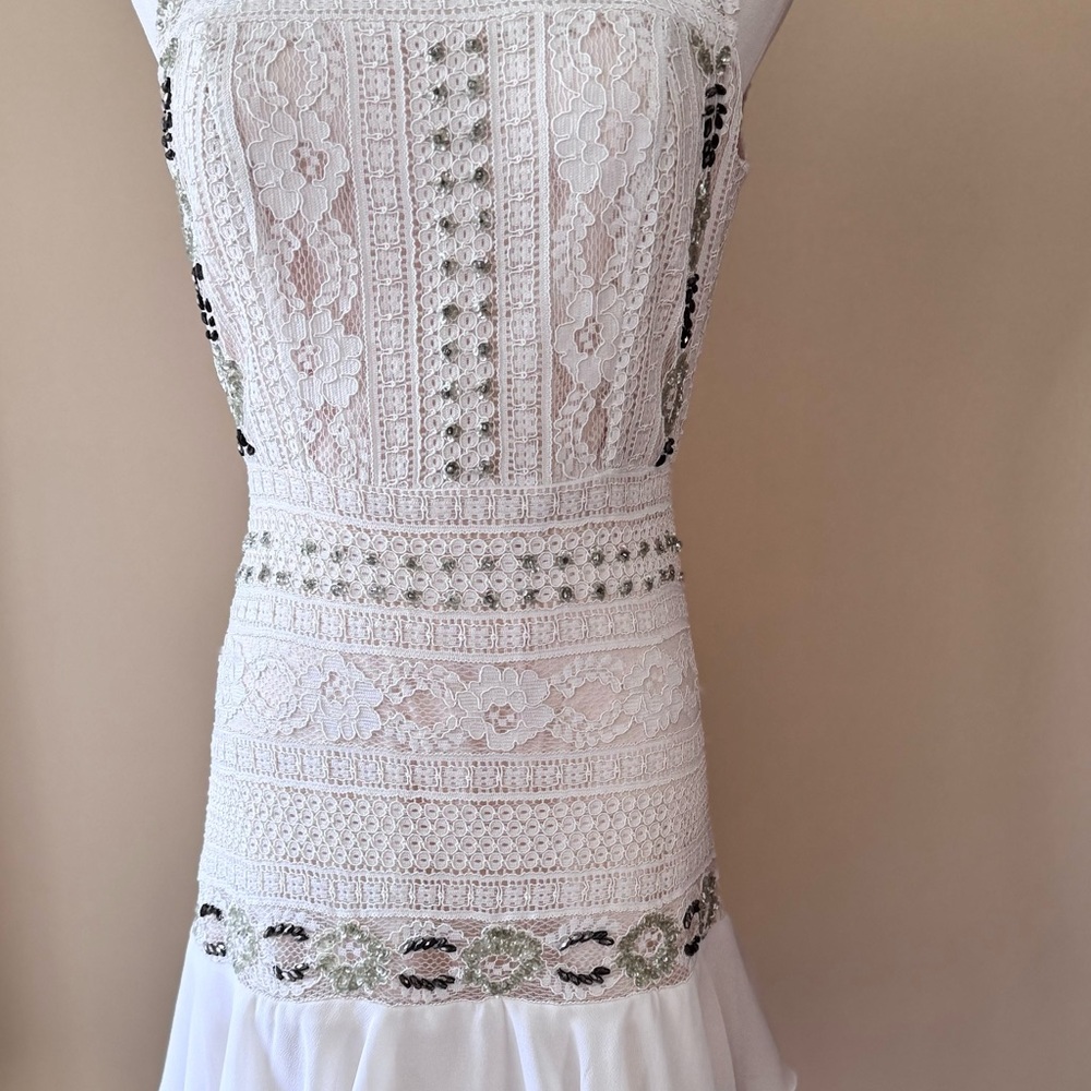 Elegant White Lace Dress